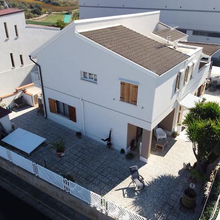 Villa Girasole 阿尔卡莫 外观 照片